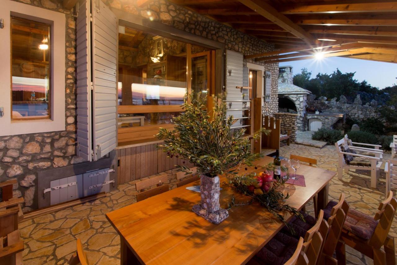 Villa, Stone House With Swimming Pool & Sauna, Beach, セヴィド エクステリア 写真