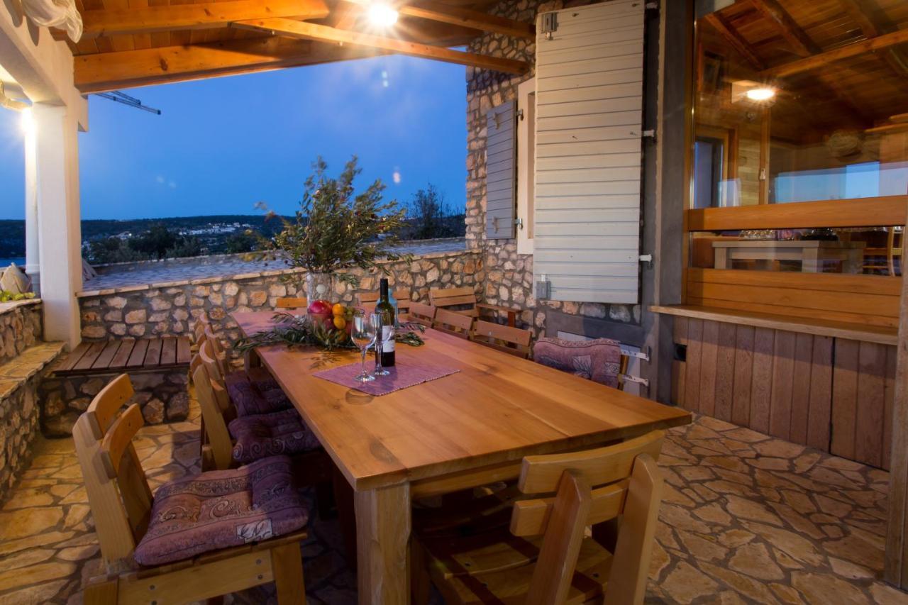 Villa, Stone House With Swimming Pool & Sauna, Beach, セヴィド エクステリア 写真