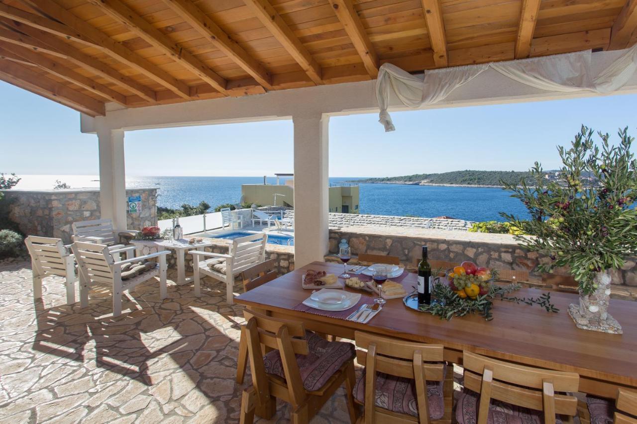 Villa, Stone House With Swimming Pool & Sauna, Beach, セヴィド エクステリア 写真