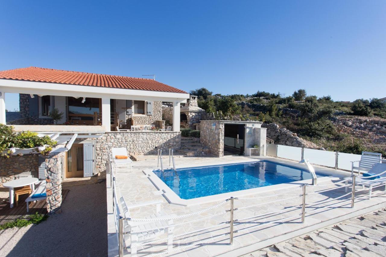 Villa, Stone House With Swimming Pool & Sauna, Beach, セヴィド エクステリア 写真