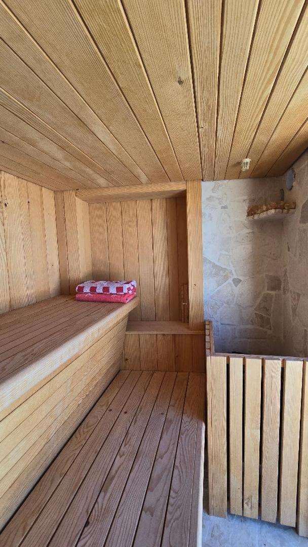 Villa, Stone House With Swimming Pool & Sauna, Beach, セヴィド エクステリア 写真