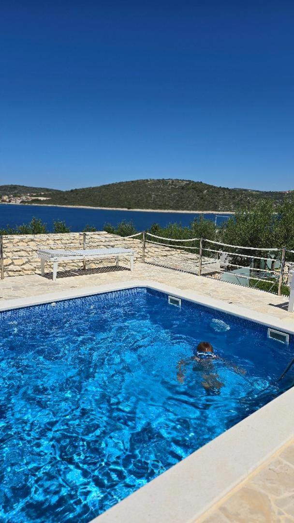 Villa, Stone House With Swimming Pool & Sauna, Beach, セヴィド エクステリア 写真