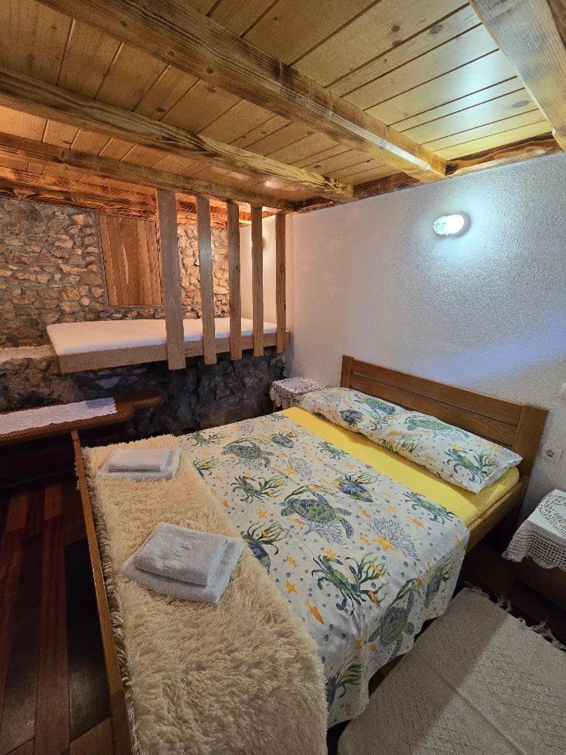 Villa, Stone House With Swimming Pool & Sauna, Beach, セヴィド エクステリア 写真