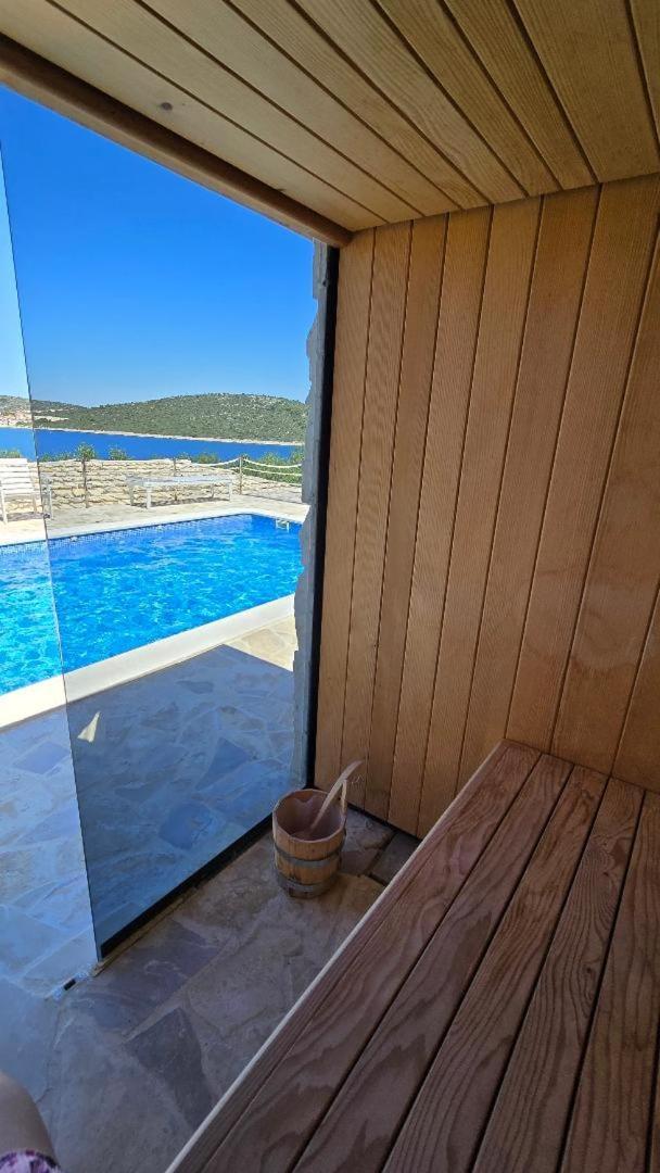 Villa, Stone House With Swimming Pool & Sauna, Beach, セヴィド エクステリア 写真
